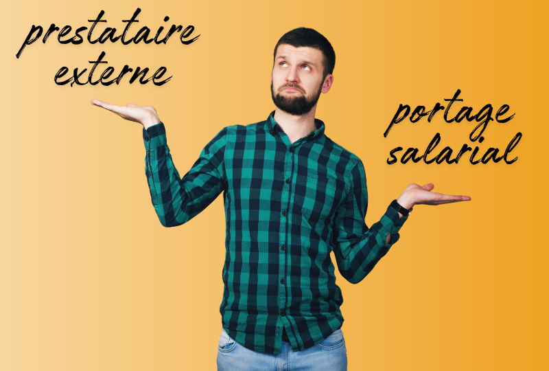 Homme avec les 2 mains vers le haut présentant un choix entre deux options : prestataire externe ou portage salarial